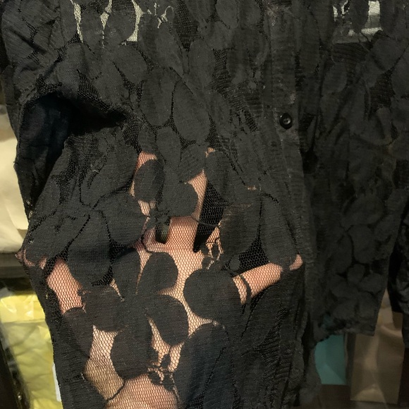 Lace blouse - Picture 4 of 4